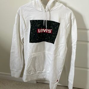 Mens Levi’s hoodie - NWOT